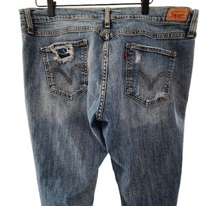 Levi's 513 Boyfriend Jeans